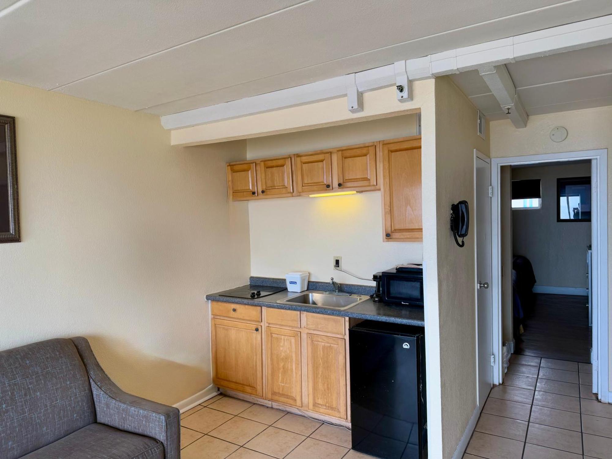 Travelodge By Wyndham Suites Virginia Beach Oceanfront Exterior foto